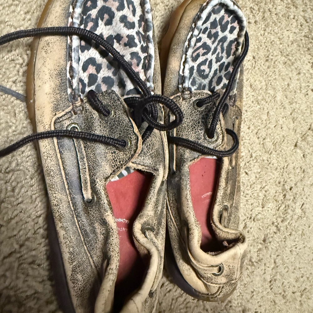 Women’s Twisted X with Animal Print